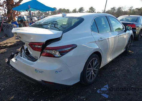 2021 Toyota Camry Xle Hybrid from USA, damaged, VIN 4T1F31AK1MU547344